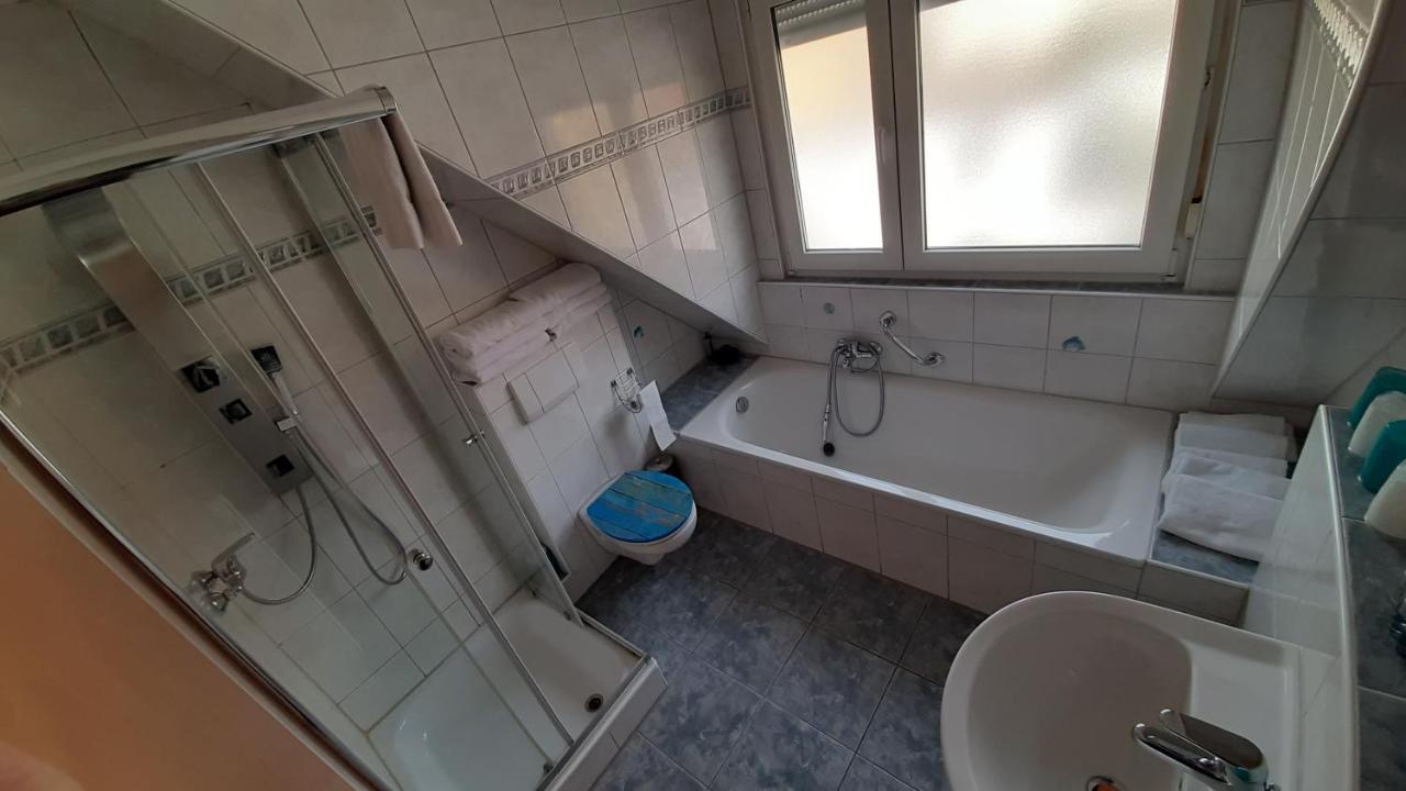 Apartmenthaus "Zum Birnbaum" Rosstal Экстерьер фото